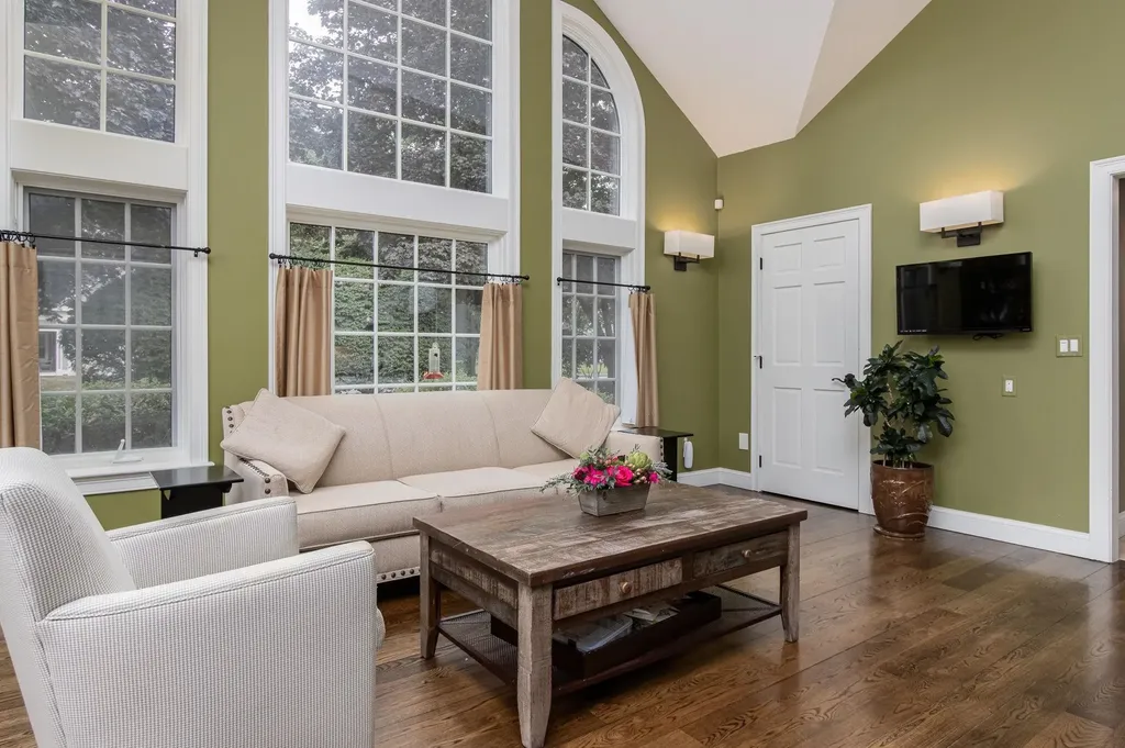 79 Oakmont Drive Concord NH 03301