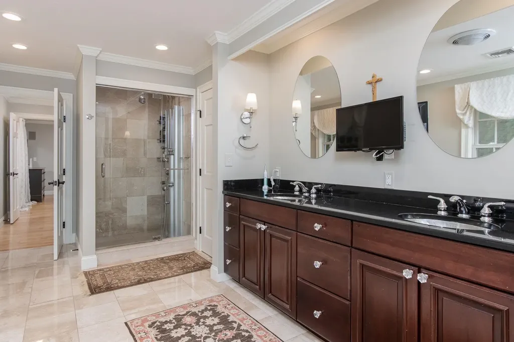 79 Oakmont Drive Concord NH 03301