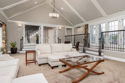 79 Oakmont Drive Concord NH 03301