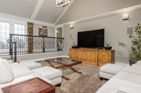 79 Oakmont Drive Concord NH 03301