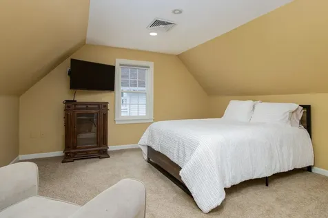 79 Oakmont Drive Concord NH 03301