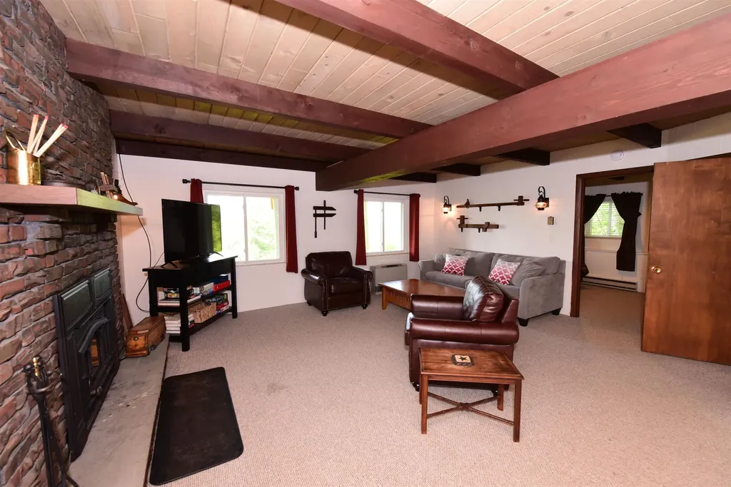 58 Oak Ridge Road Madison NH 03849