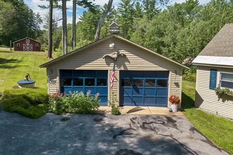 240 Nh Route 25 Meredith NH 03253