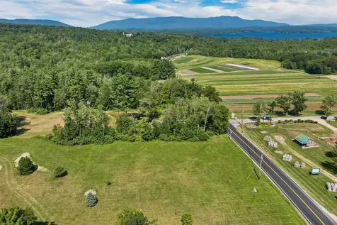 240 Nh Route 25 Meredith NH 03253