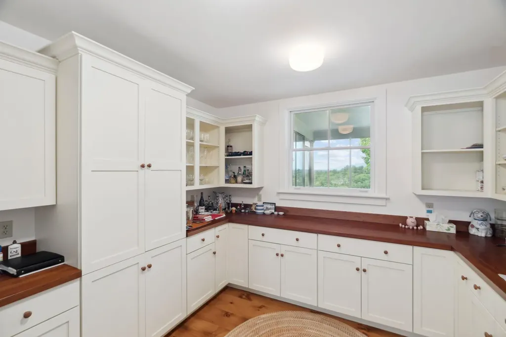 265 Route 123 Sharon NH 03458