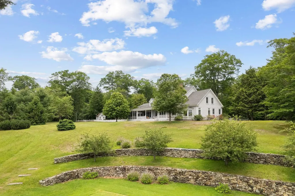 265 Route 123 Sharon NH 03458