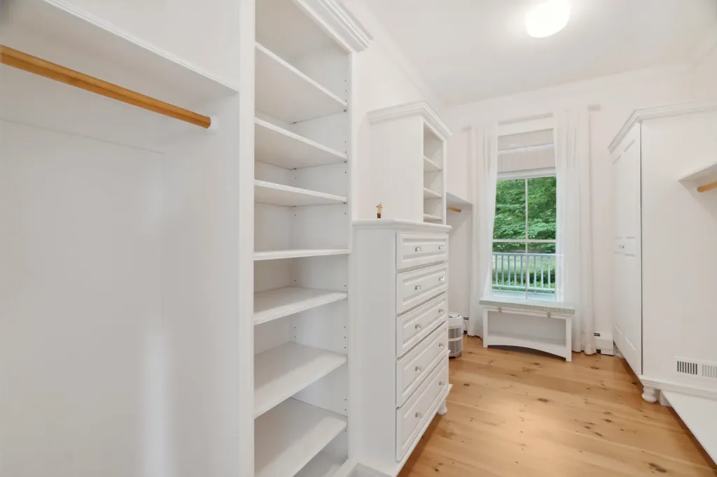 265 Route 123 Sharon NH 03458