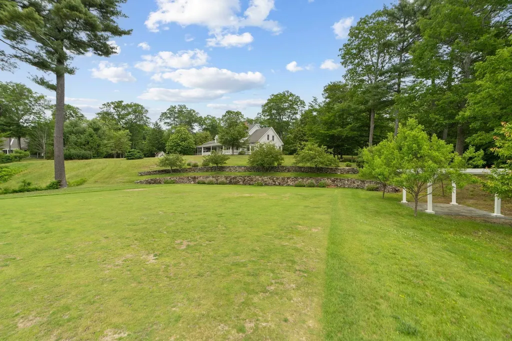 265 Route 123 Sharon NH 03458