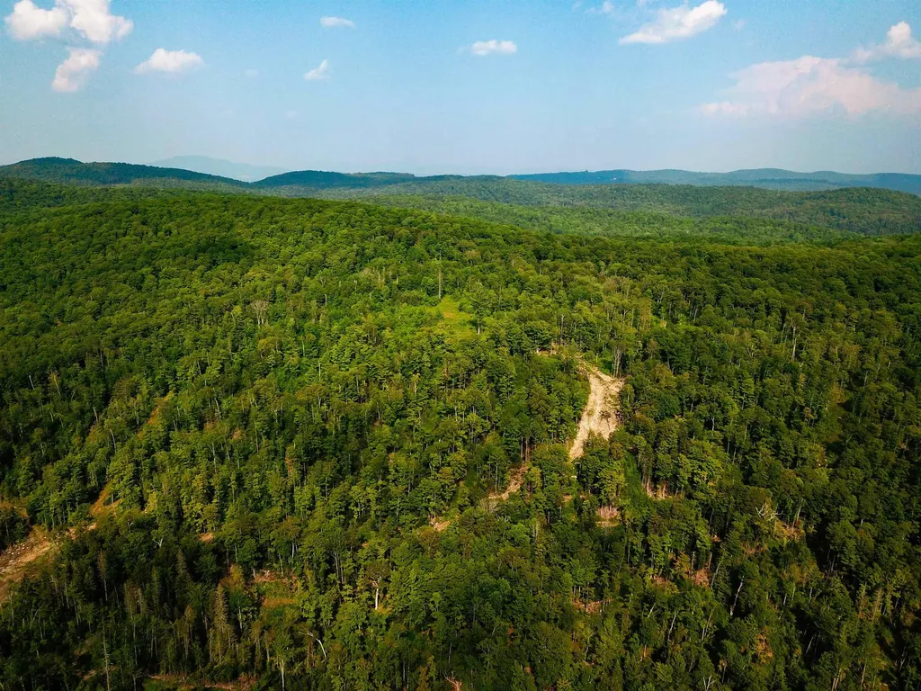 136 Territory Road Topsham VT 05076