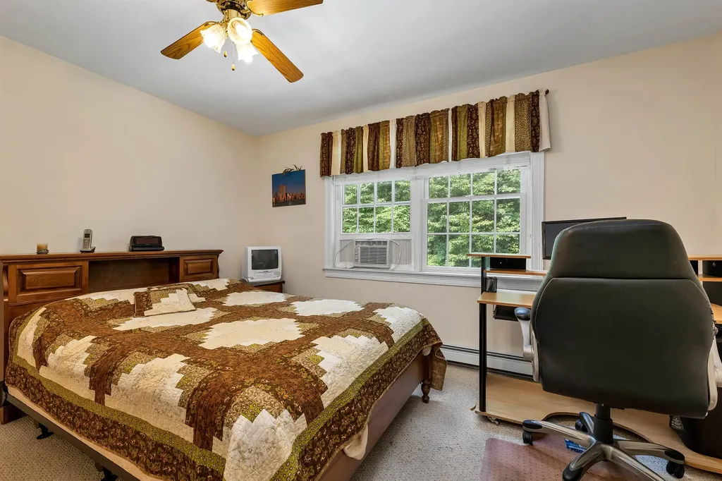 39 Winnipesaukee Drive Wolfeboro NH 03894