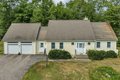 39 Winnipesaukee Drive Wolfeboro NH 03894