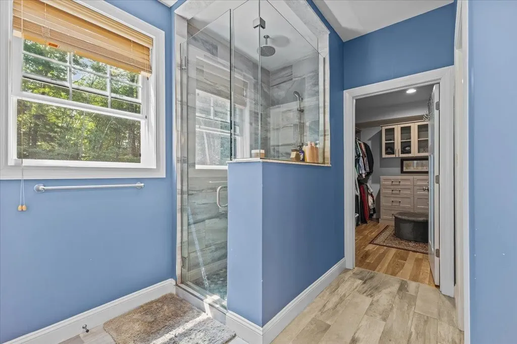 12 Goodrich Lane Essex VT 05452
