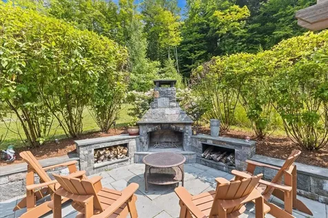 12 Goodrich Lane Essex VT 05452