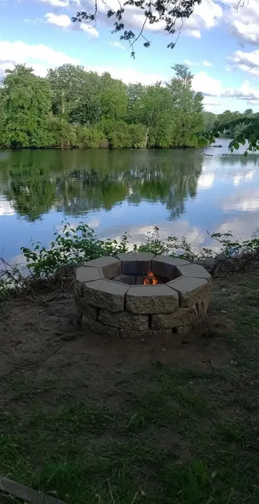 111 Glass Street Pembroke NH 03275