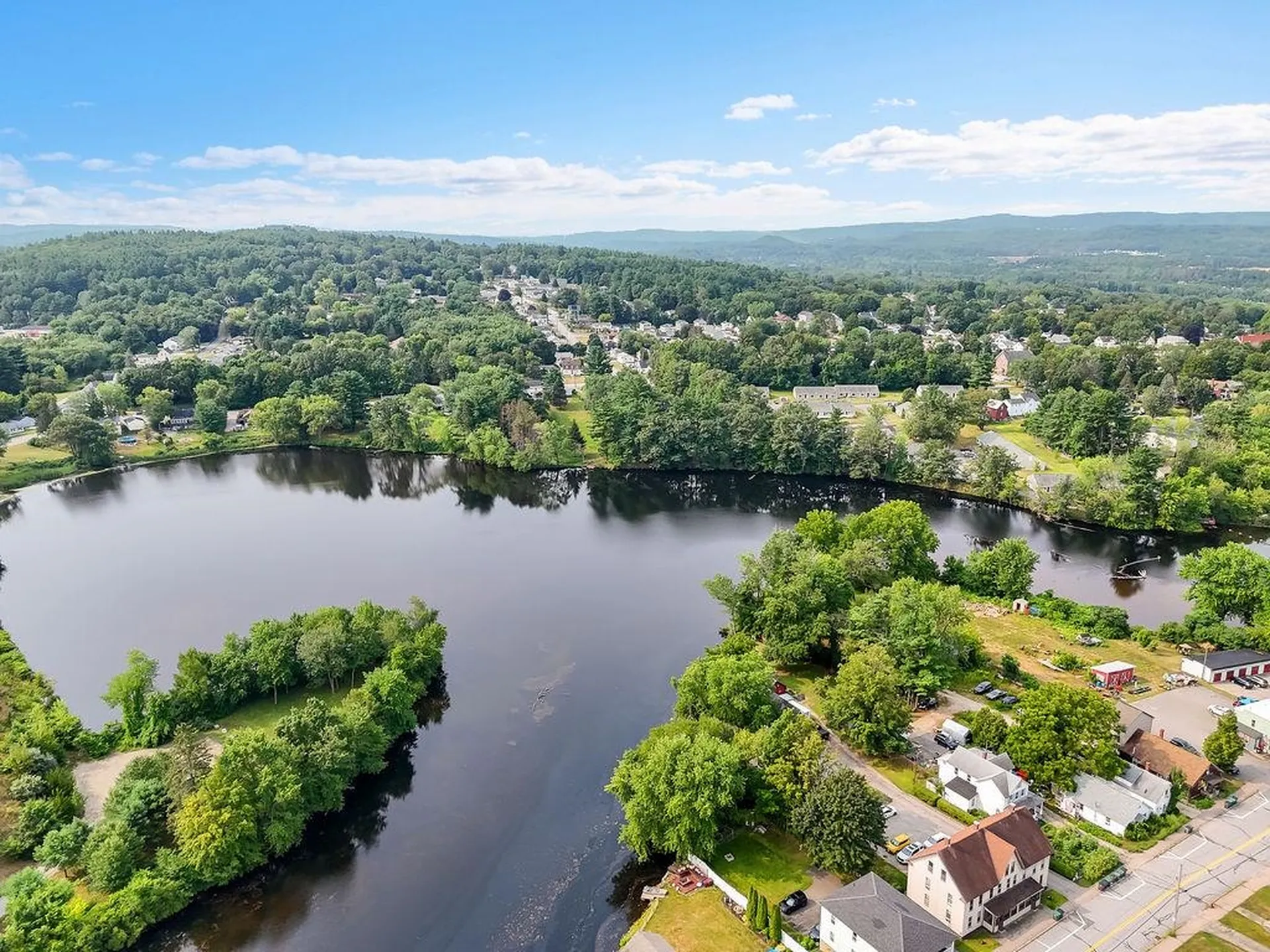 111 Glass Street Pembroke NH 03275