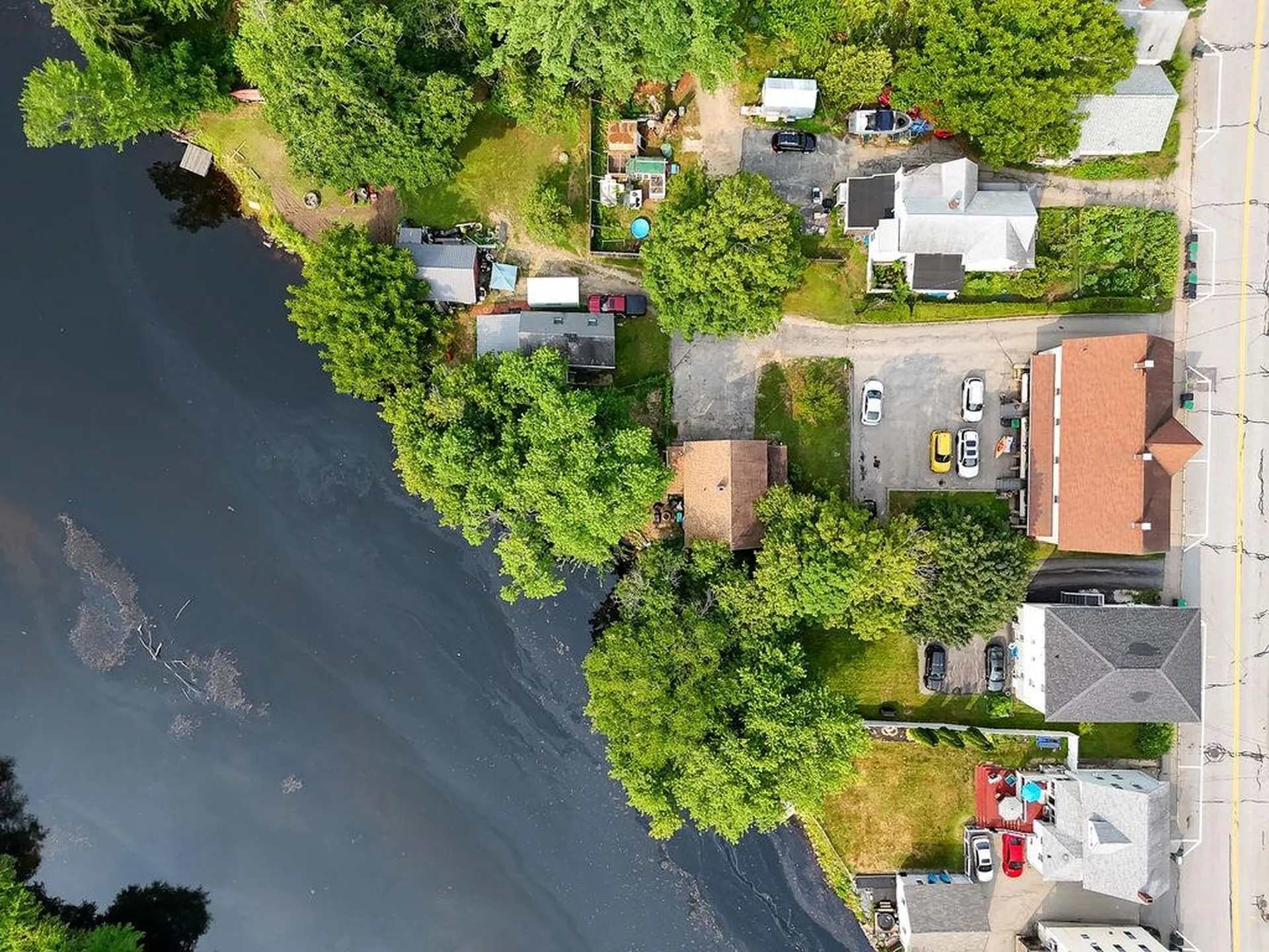 111 Glass Street Pembroke NH 03275