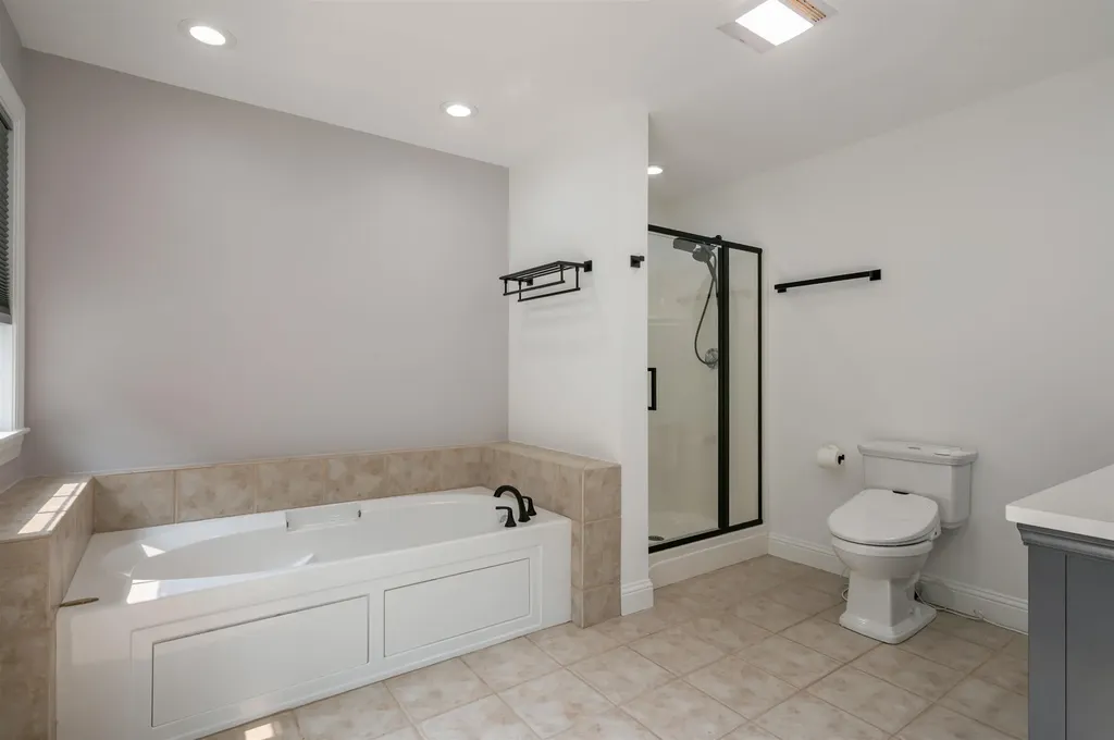 59 Clearwater Drive Dover NH 03820