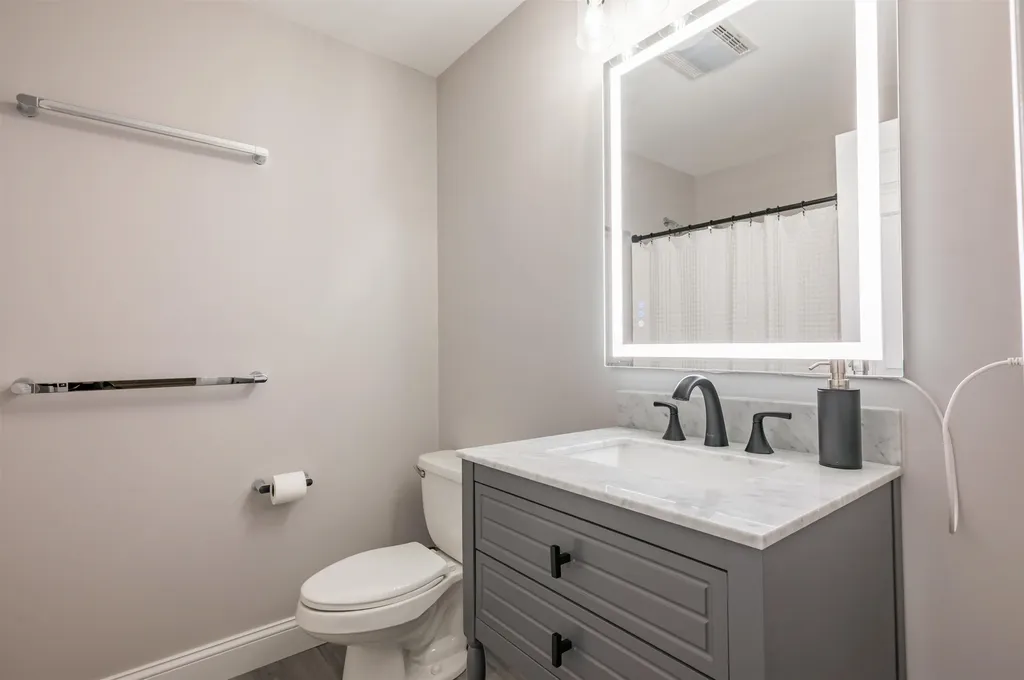 59 Clearwater Drive Dover NH 03820