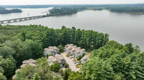 59 Clearwater Drive Dover NH 03820