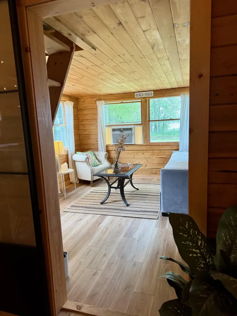 880 Lakeview Drive North Hero VT 05474