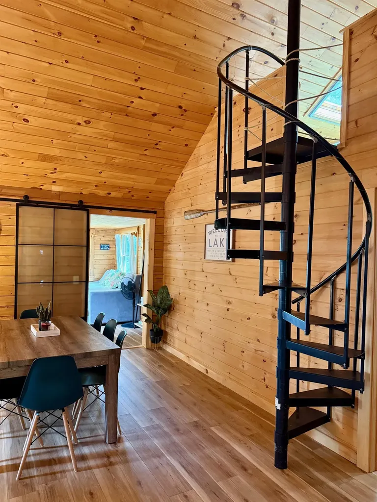 880 Lakeview Drive North Hero VT 05474