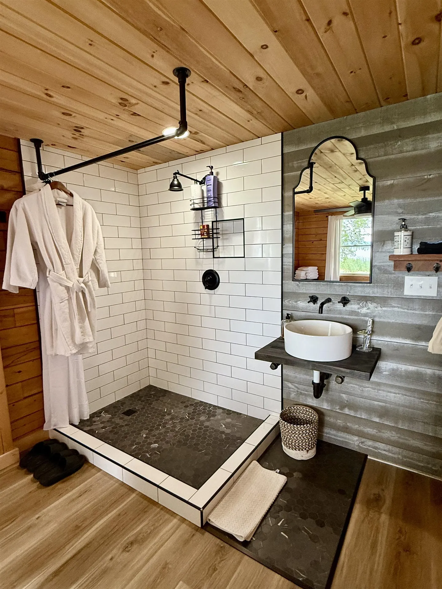 880 Lakeview Drive North Hero VT 05474