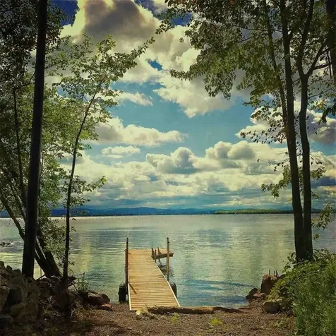 880 Lakeview Drive North Hero VT 05474