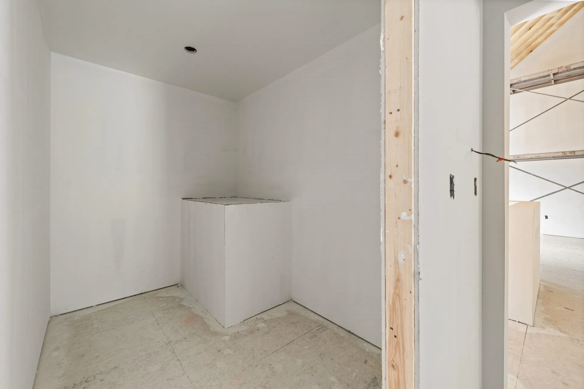 462 Coolidge Woods Road New Hampton NH 03256