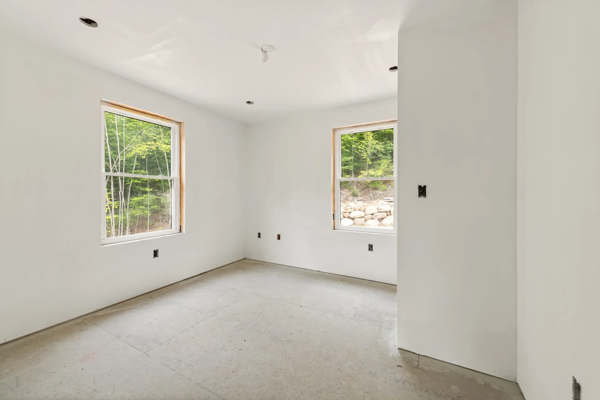 462 Coolidge Woods Road New Hampton NH 03256