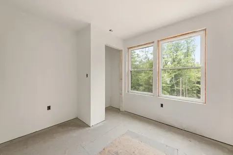 462 Coolidge Woods Road New Hampton NH 03256