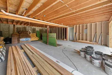 462 Coolidge Woods Road New Hampton NH 03256