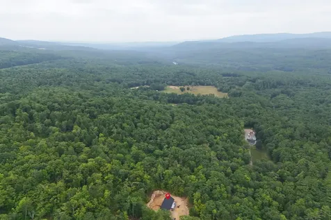 462 Coolidge Woods Road New Hampton NH 03256