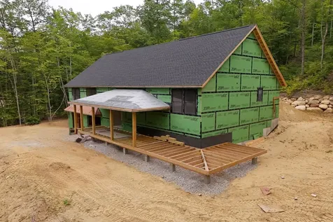 462 Coolidge Woods Road New Hampton NH 03256