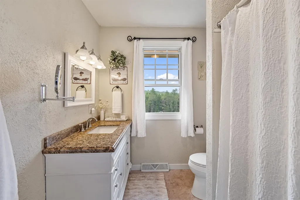 950 Osgood Hill Road Westford VT 05494