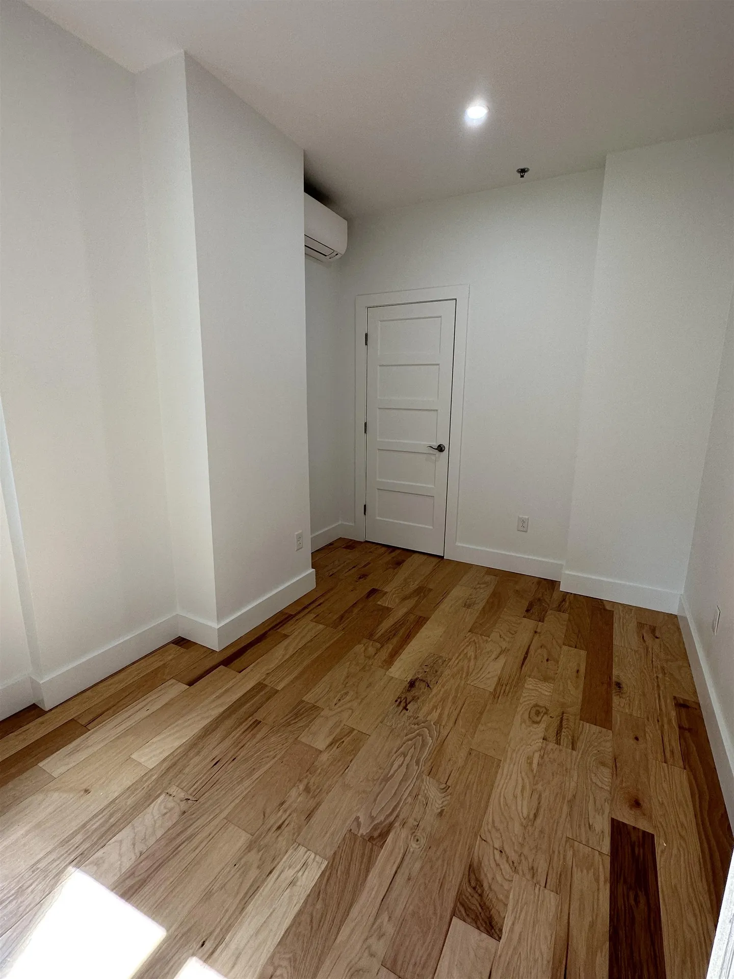 4 Elliot Street Brattleboro VT 05301