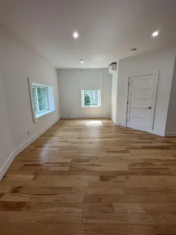 4 Elliot Street Brattleboro VT 05301