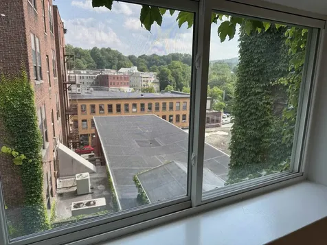 4 Elliot Street Brattleboro VT 05301