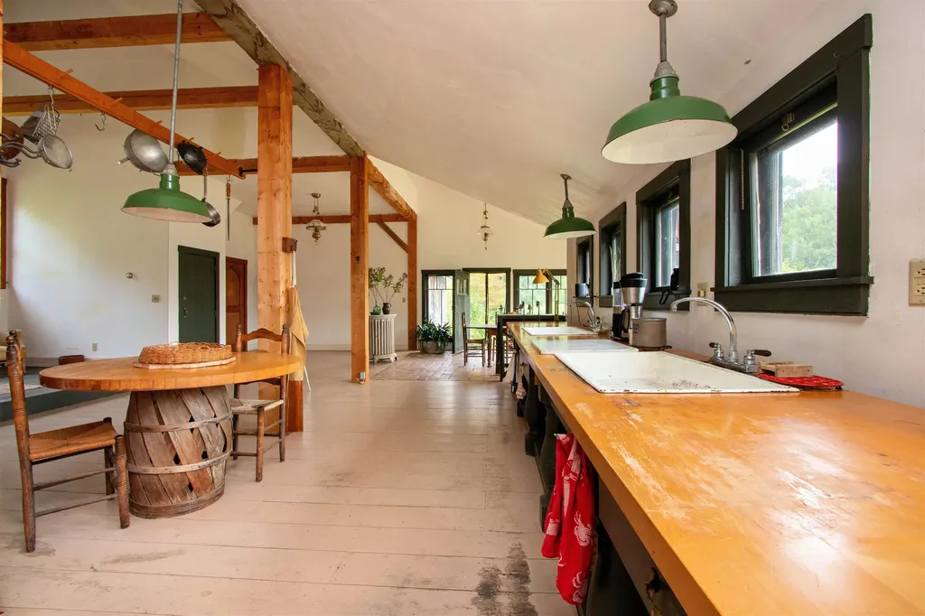 859 Whitehill Road Barnet VT 05821