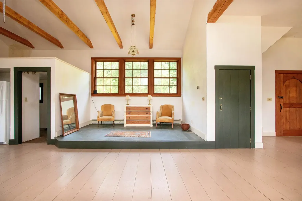 859 Whitehill Road Barnet VT 05821