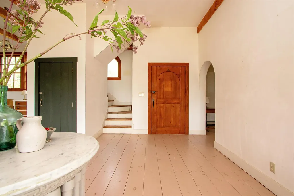 859 Whitehill Road Barnet VT 05821