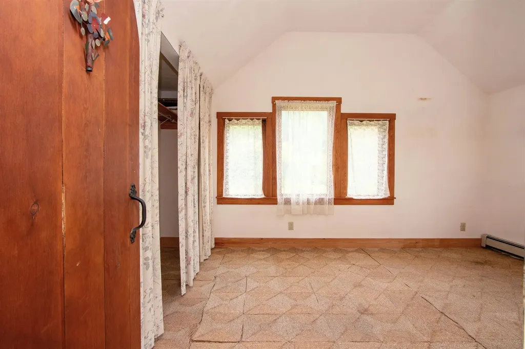 859 Whitehill Road Barnet VT 05821