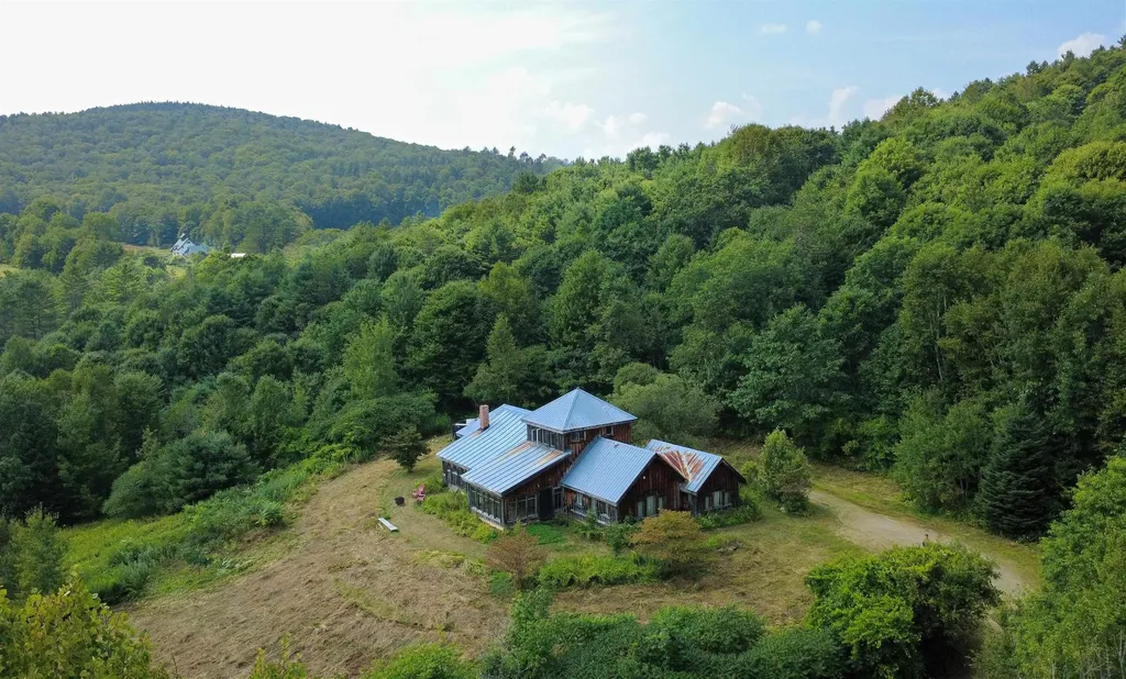 859 Whitehill Road Barnet VT 05821