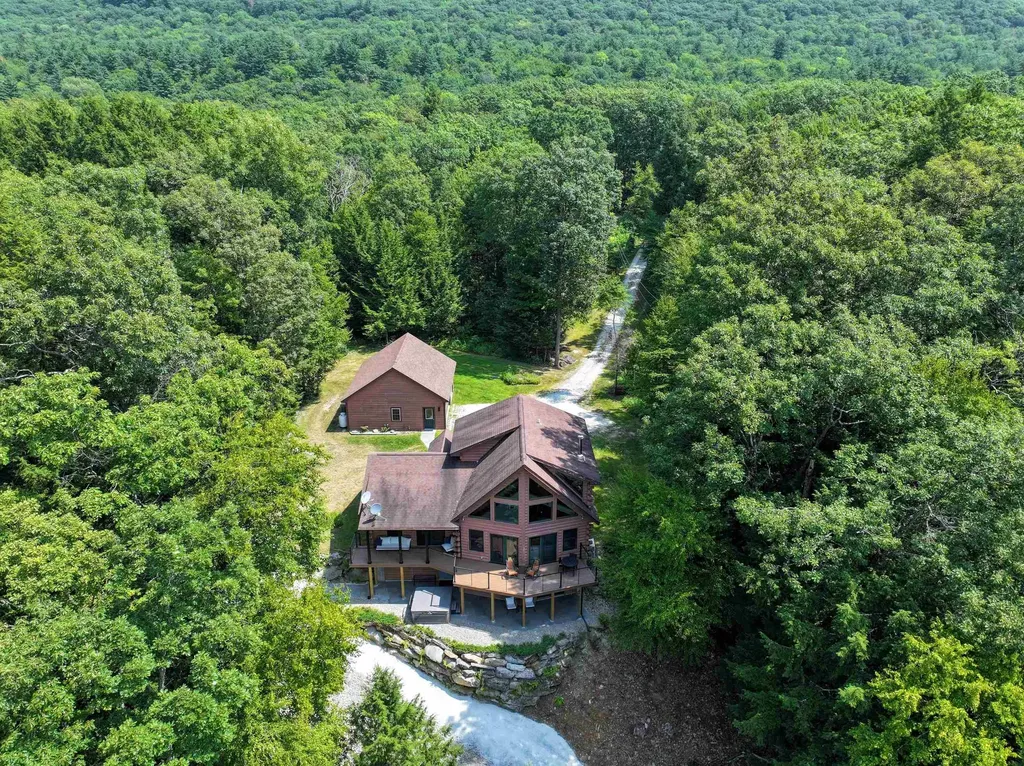 59 Partridge Trail Leicester VT 05733