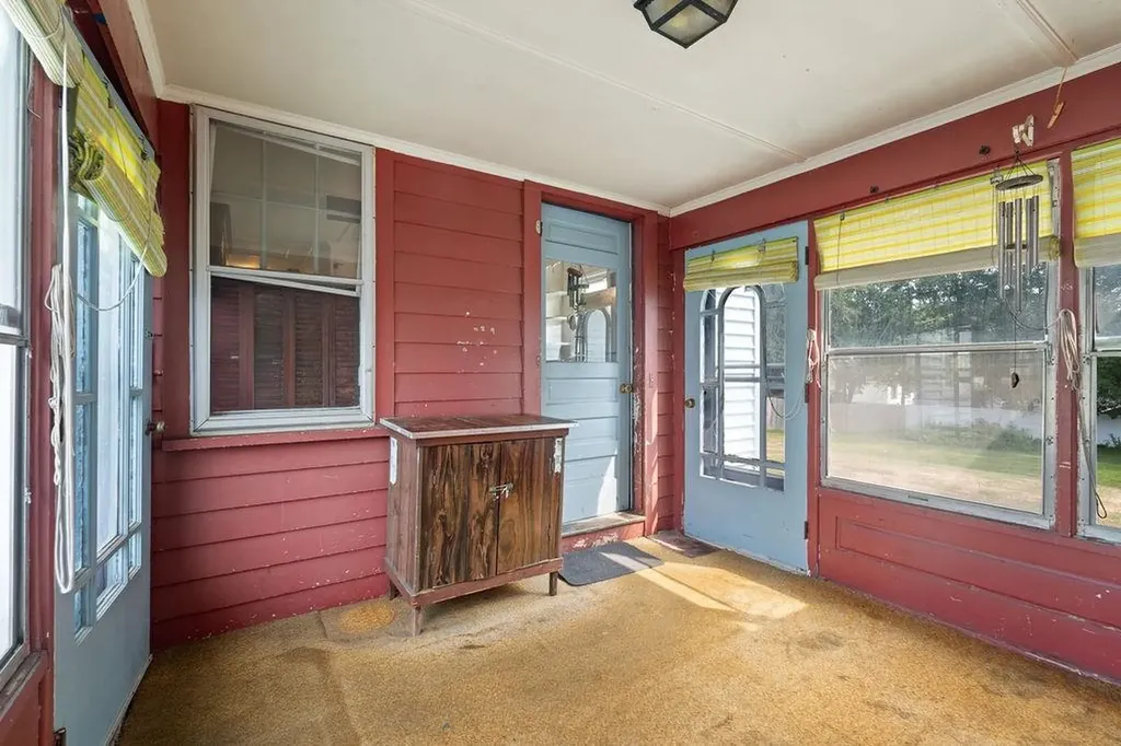 80 Glenwood Avenue Dover NH 03820