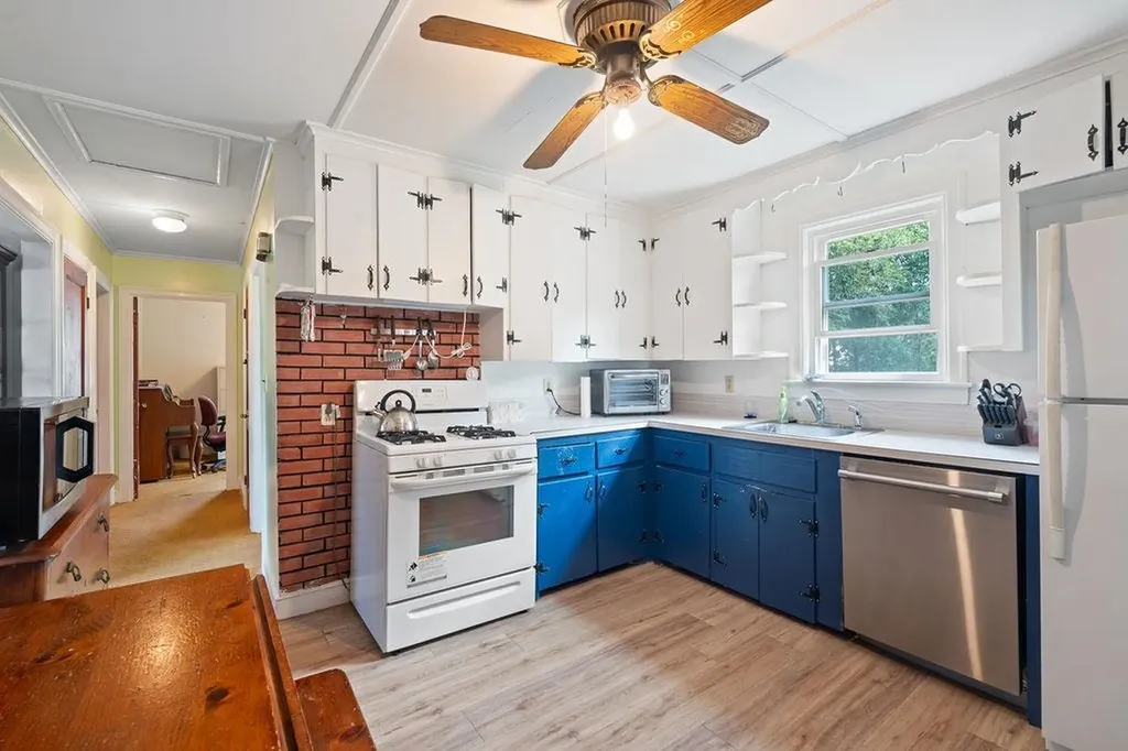 80 Glenwood Avenue Dover NH 03820