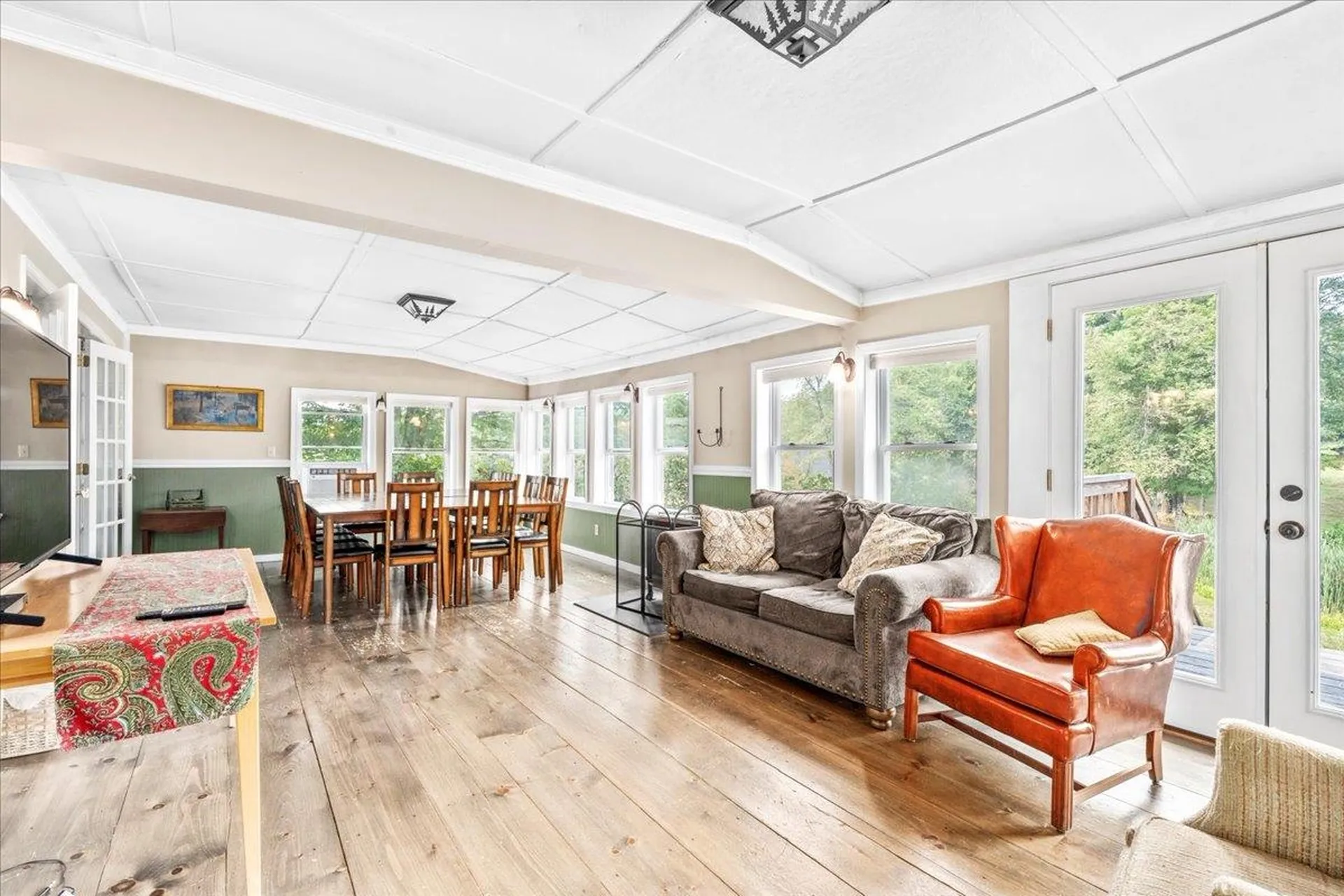 5 Greenhouse Lane Bradford NH 03221