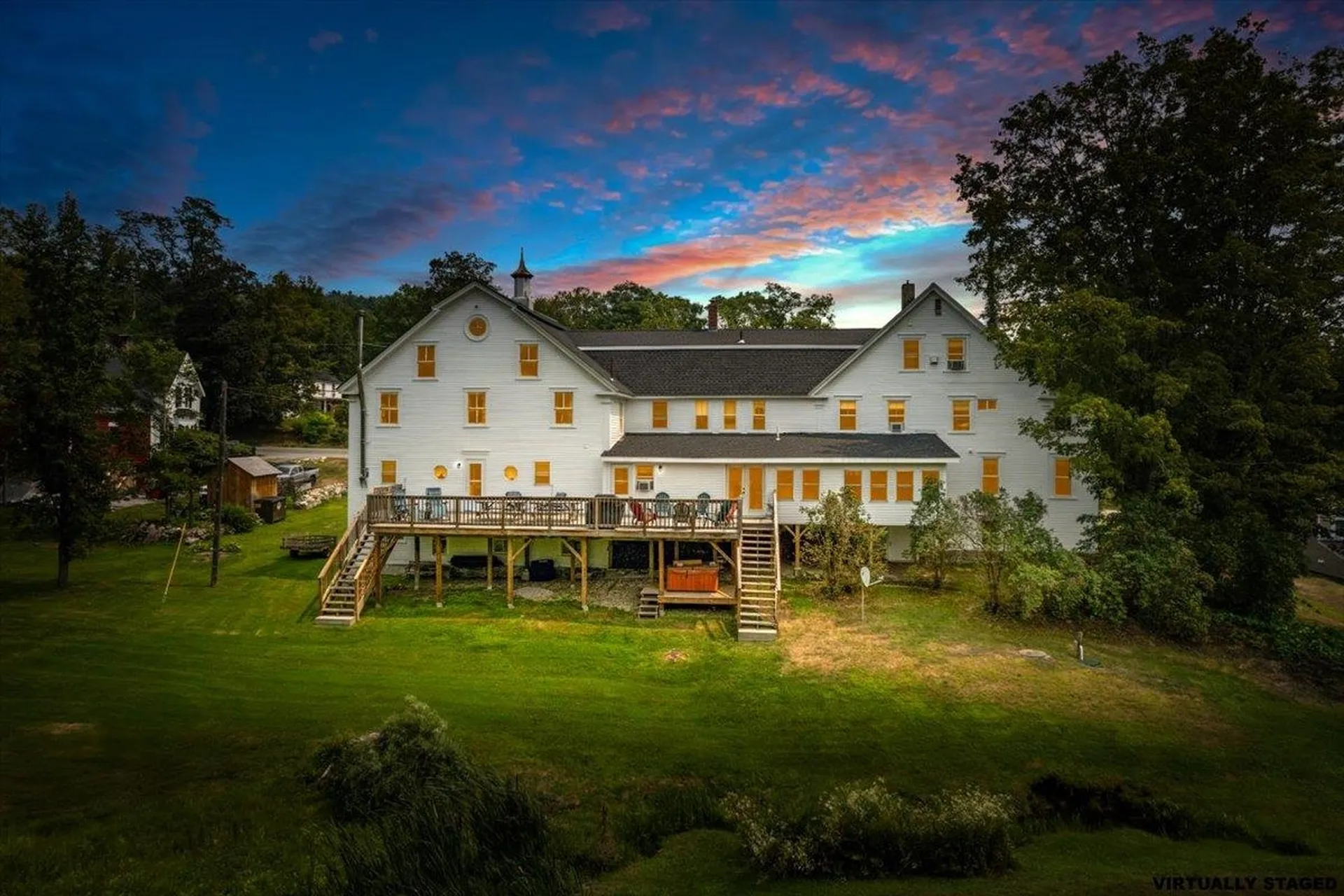 5 Greenhouse Lane Bradford NH 03221