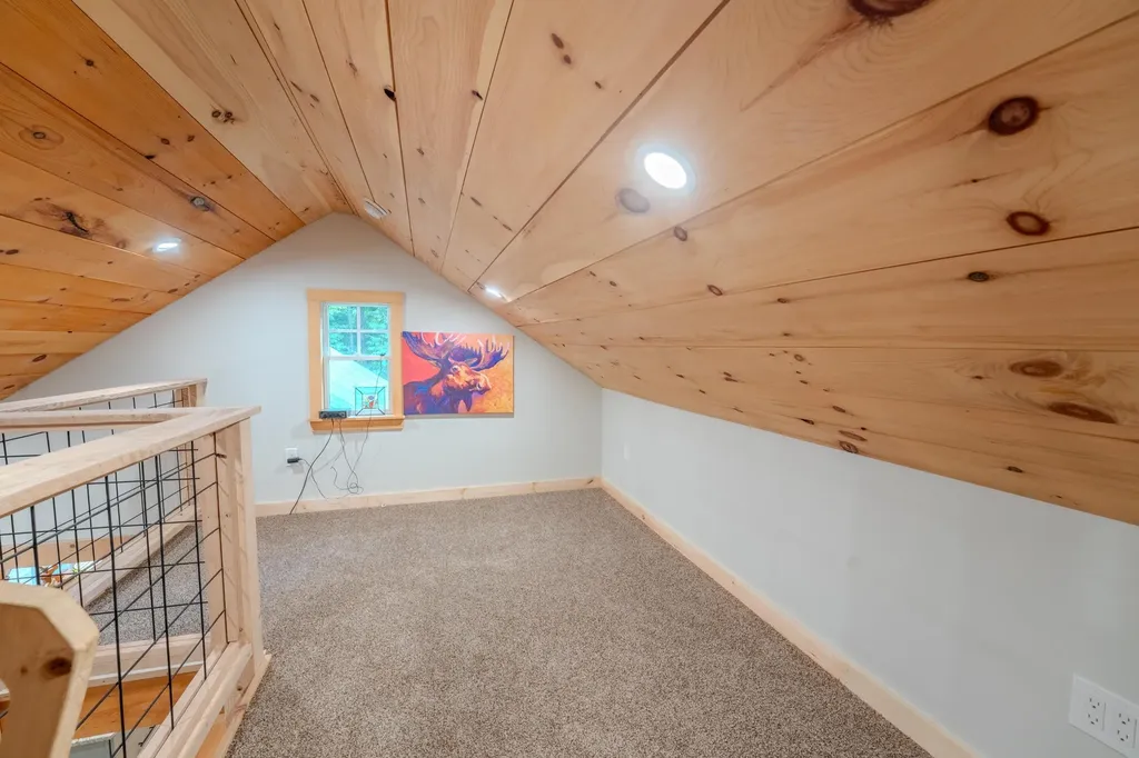 780 Old Route 25 Rumney NH 03266