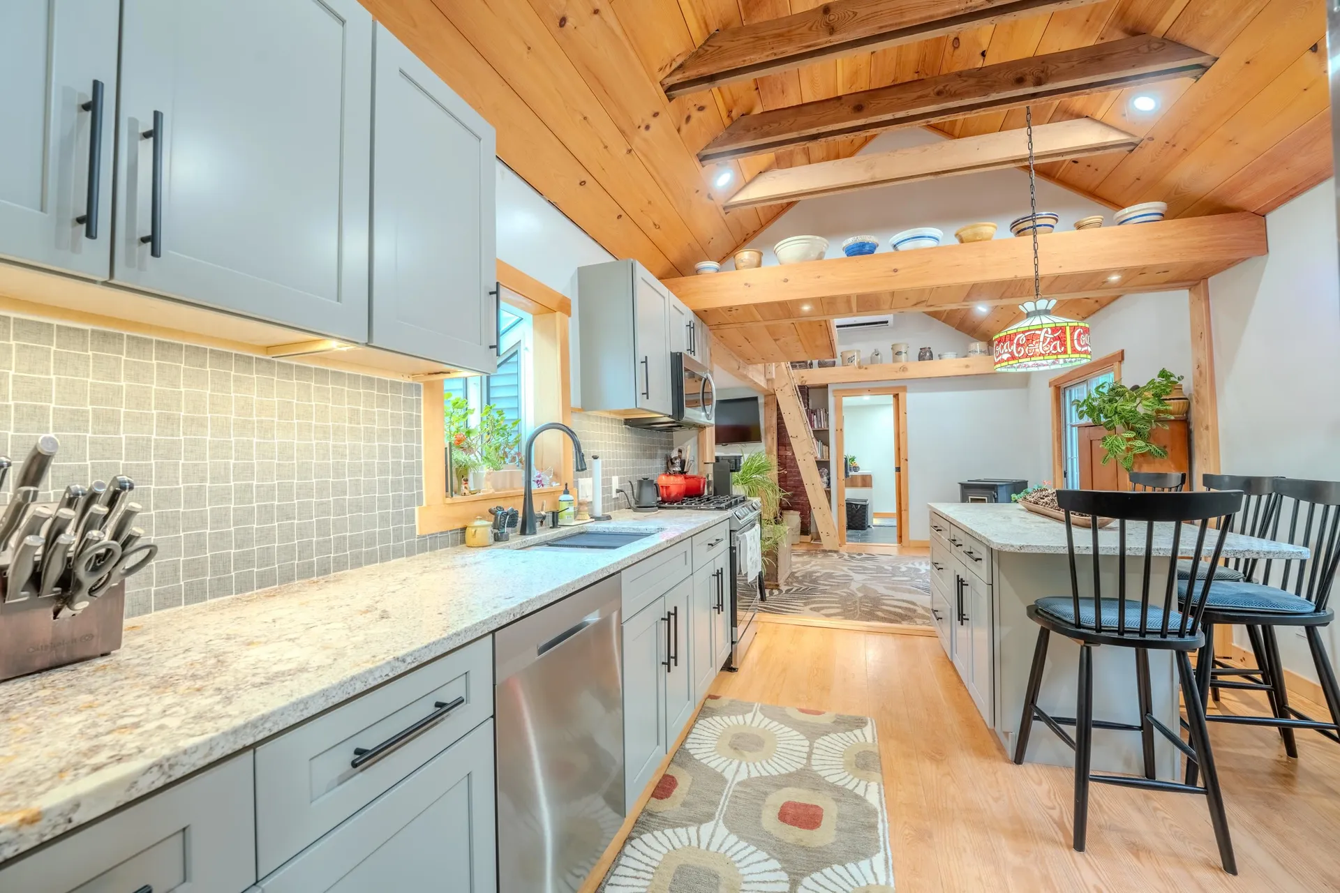 780 Old Route 25 Rumney NH 03266