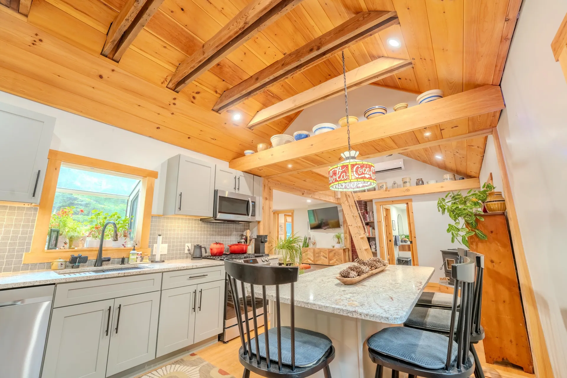 780 Old Route 25 Rumney NH 03266